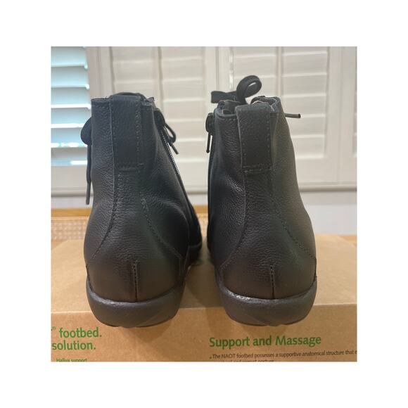Naot Patu Boots Black Soft Leather Size 6 US 37 EU NIB Comfy Arch Support - Picture 8 of 13